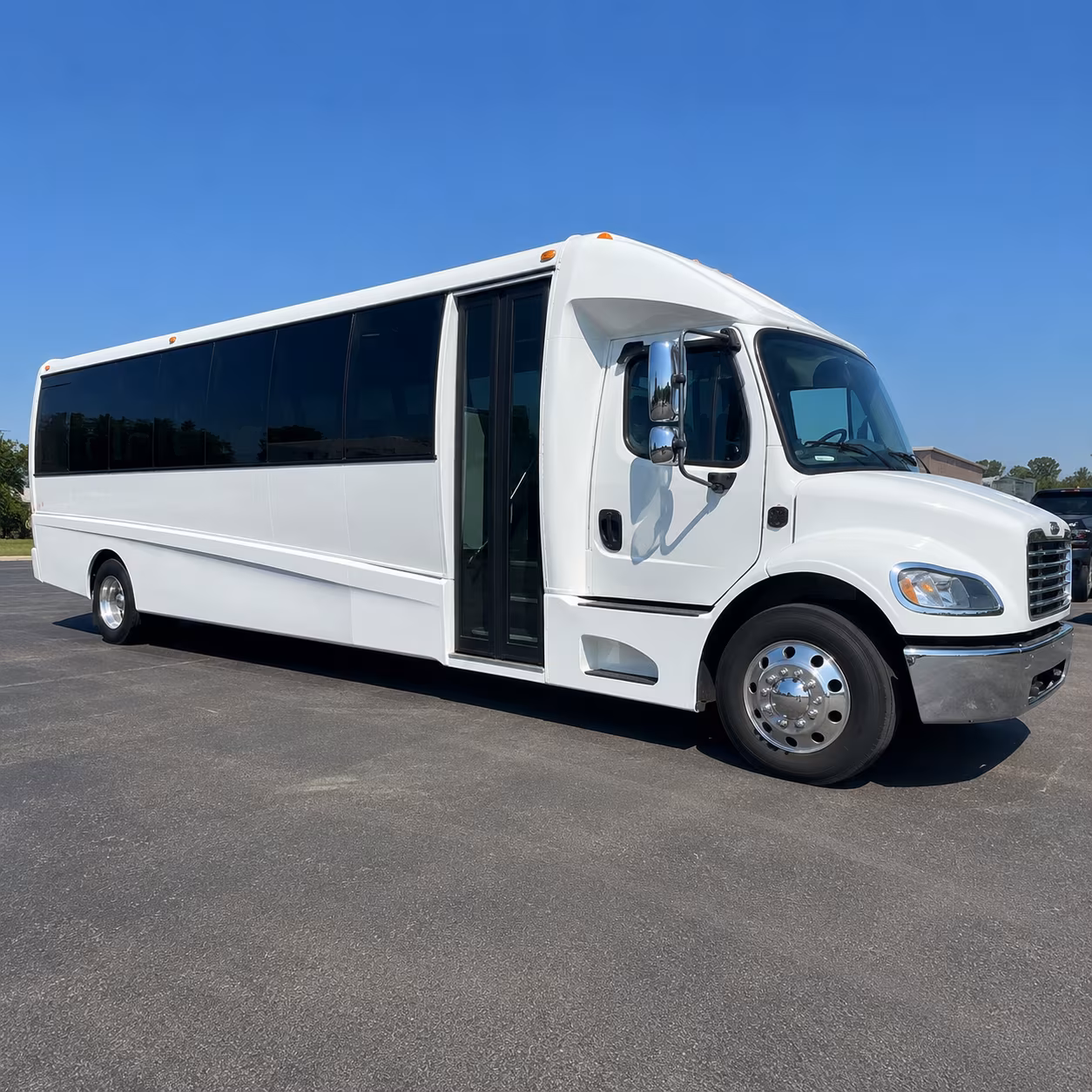 group tour buses around sioux falls and the black hills