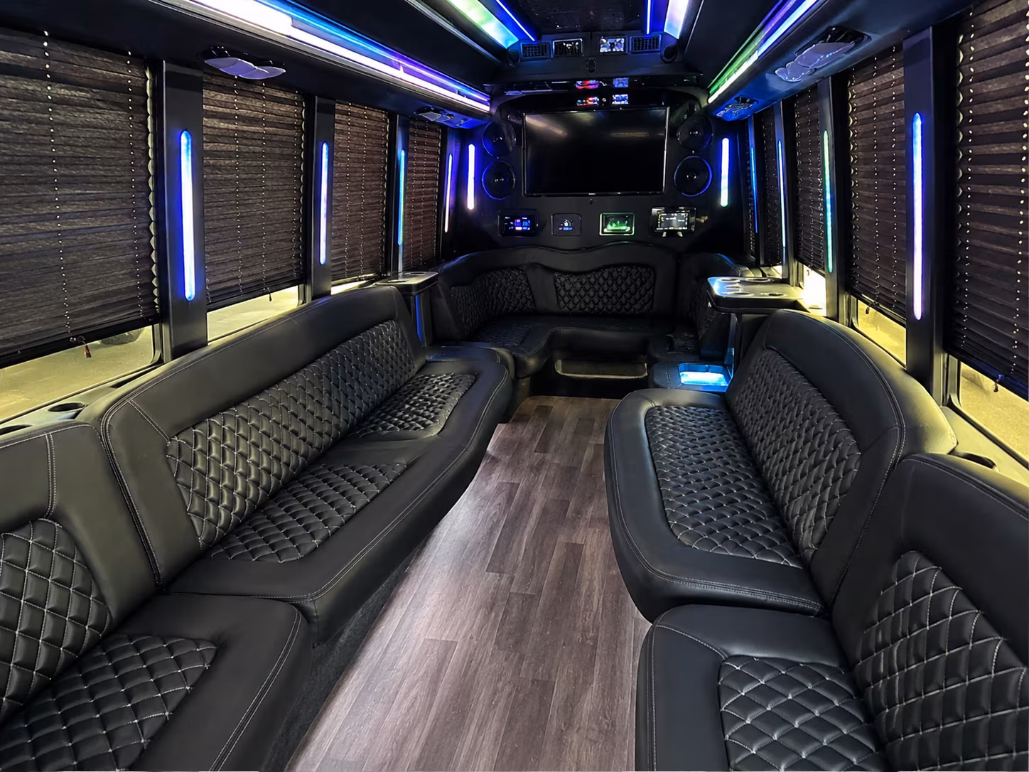 party buses for outdoor festival weekends at levitt at the falls