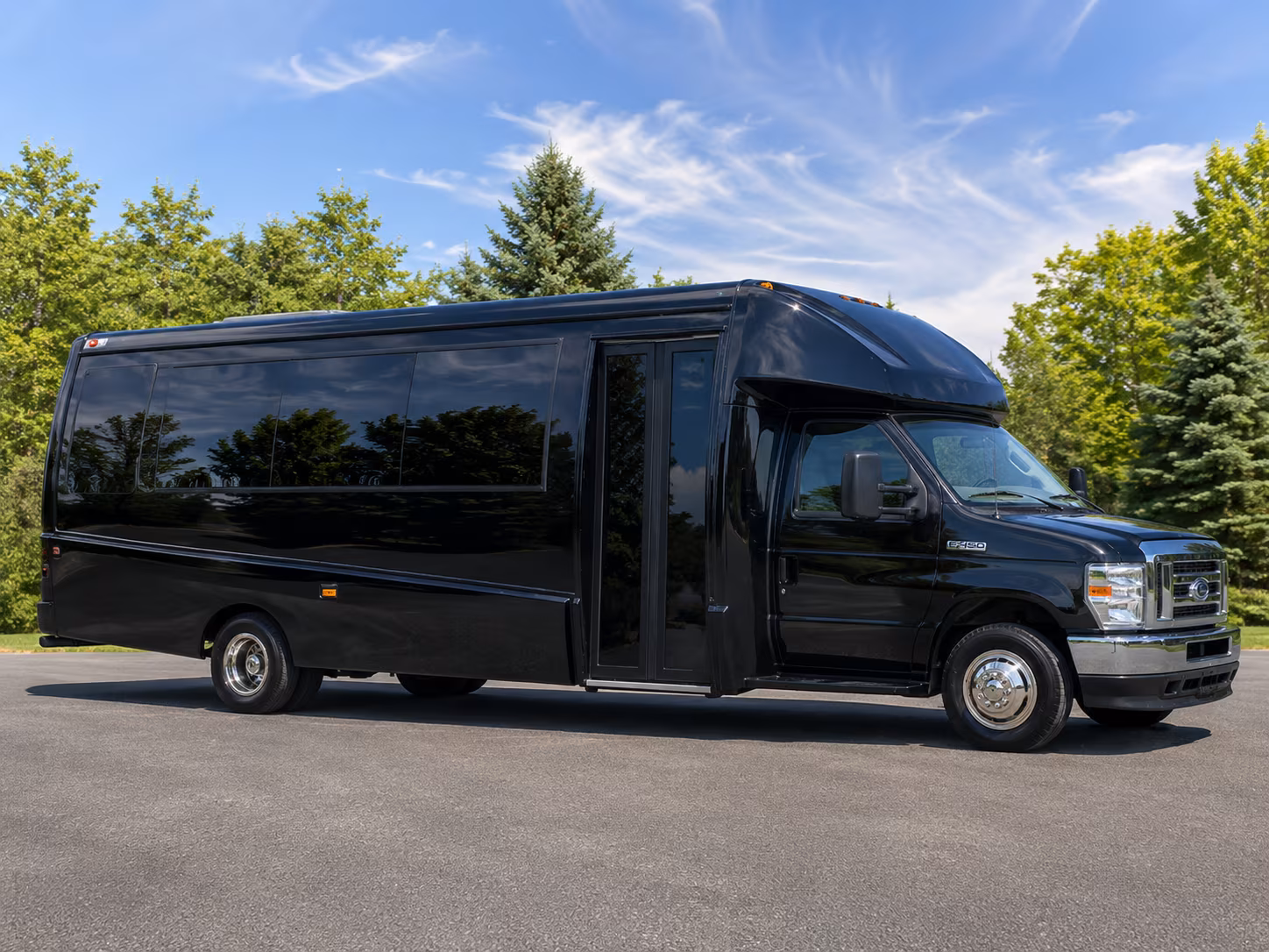 rent a minibus in sioux falls for smaller prom groups and multi stop pickup routes