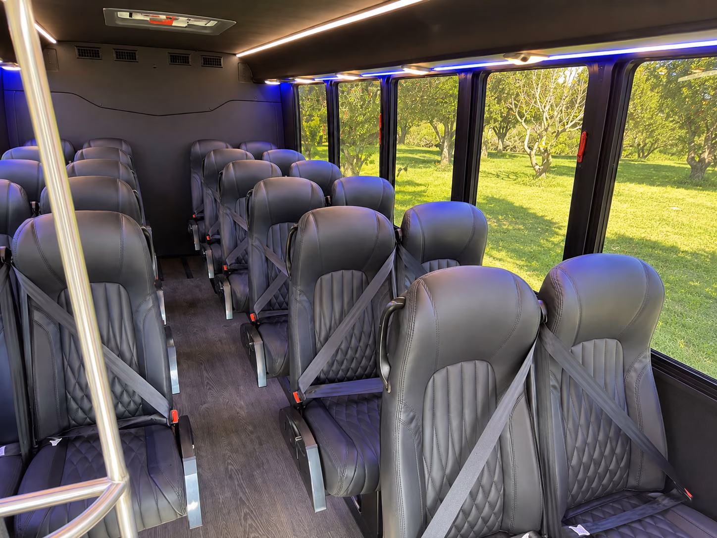 sioux falls 18 passenger minibus inside