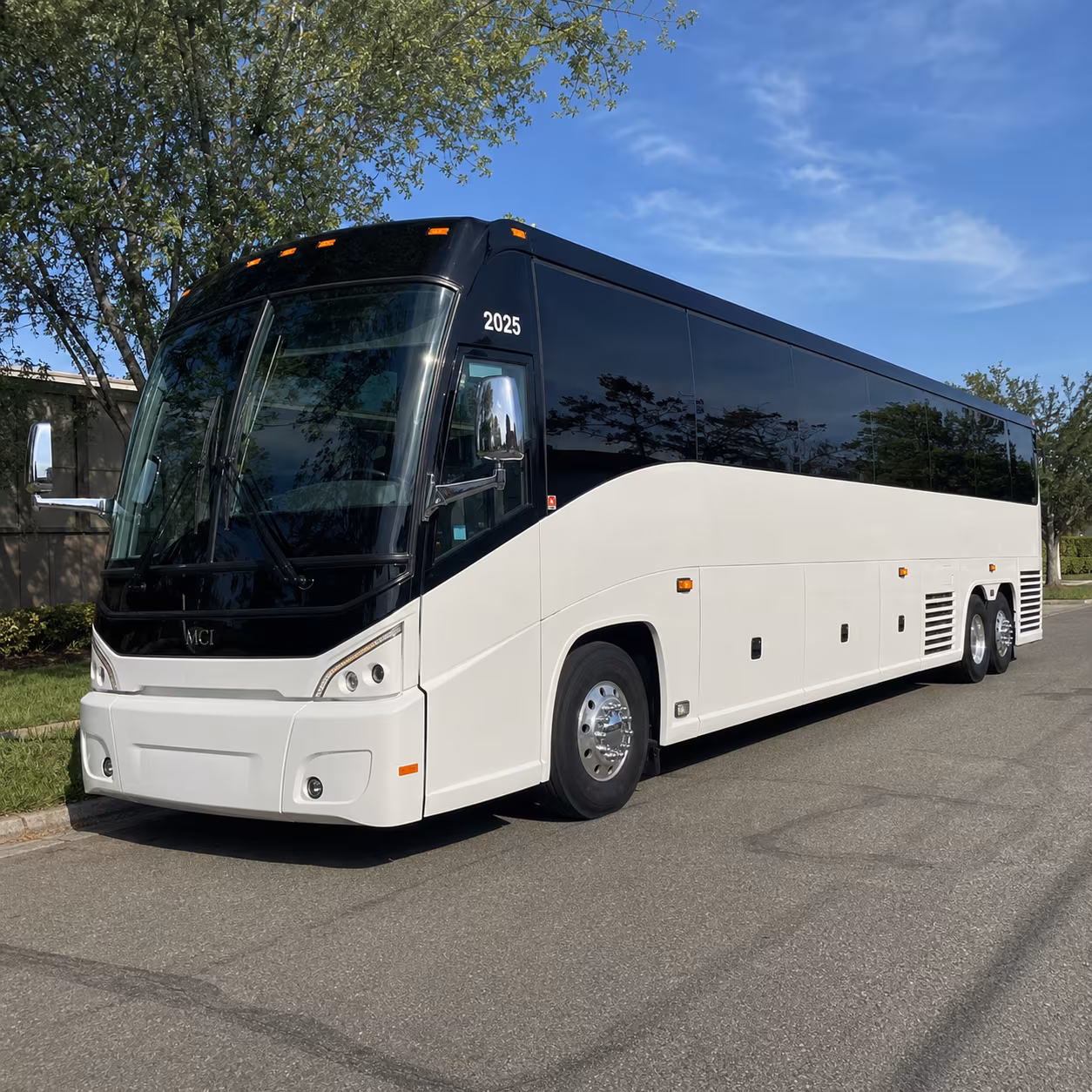 sioux falls charter bus rentals for daily workforce commutes